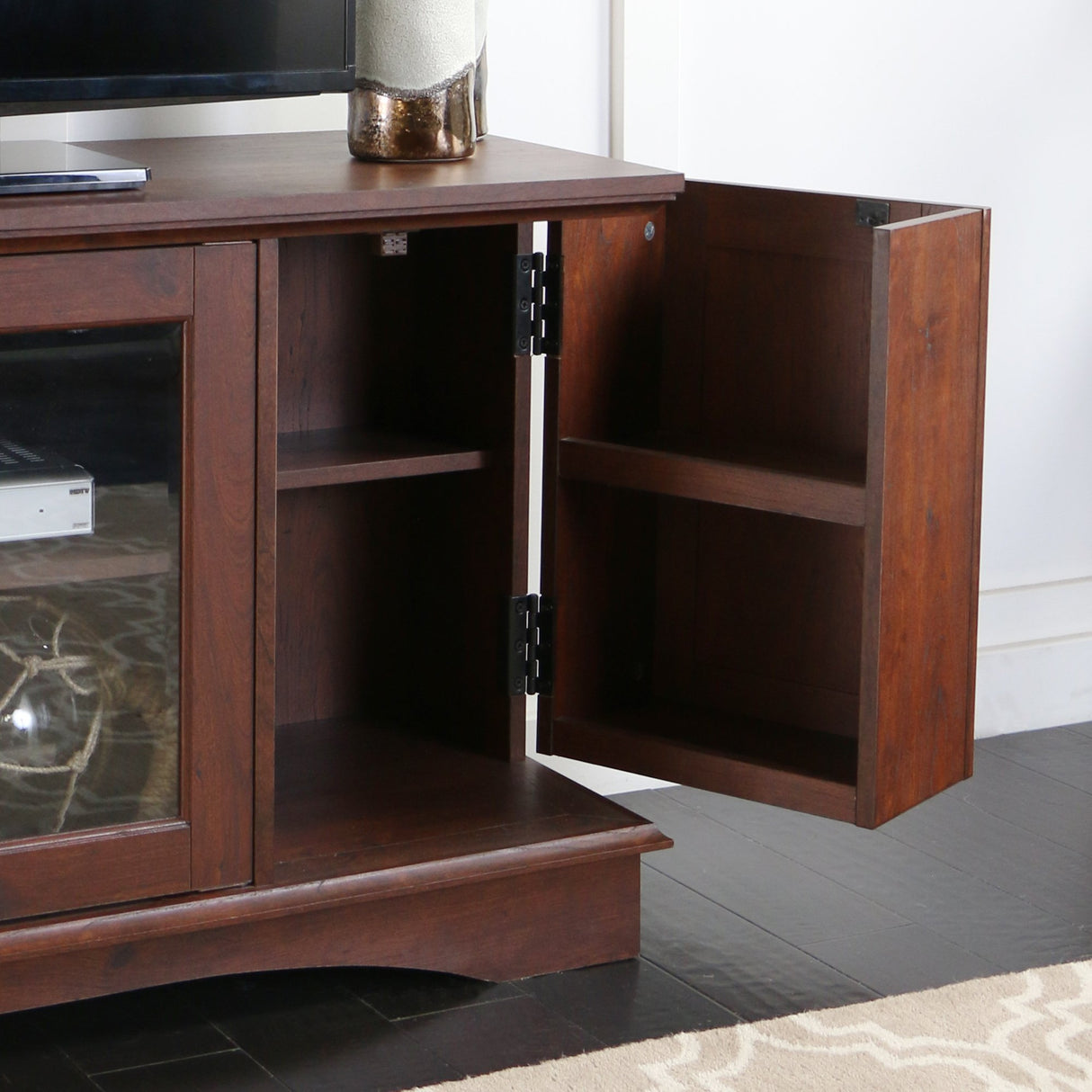 Traditional Wood Universal TV Stand with Storage Cabinets for TV's up to 65"