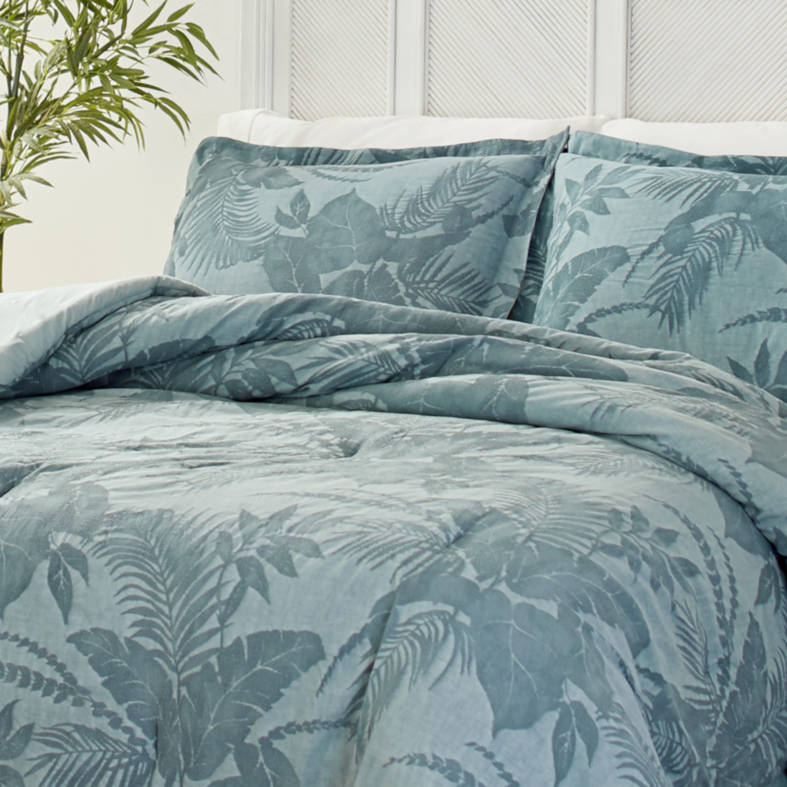 King Comforter Set, Cotton Bedding with Matching Shams & Bedskirt