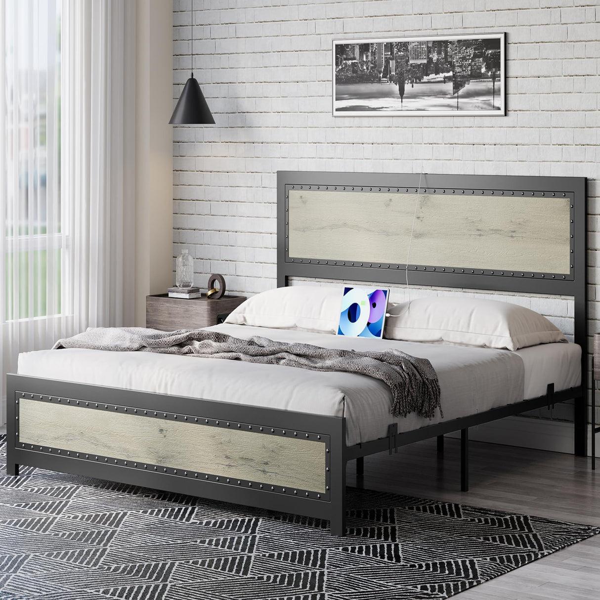 Full Size Bed Frame, Platform Bed Frame with Charging Station
