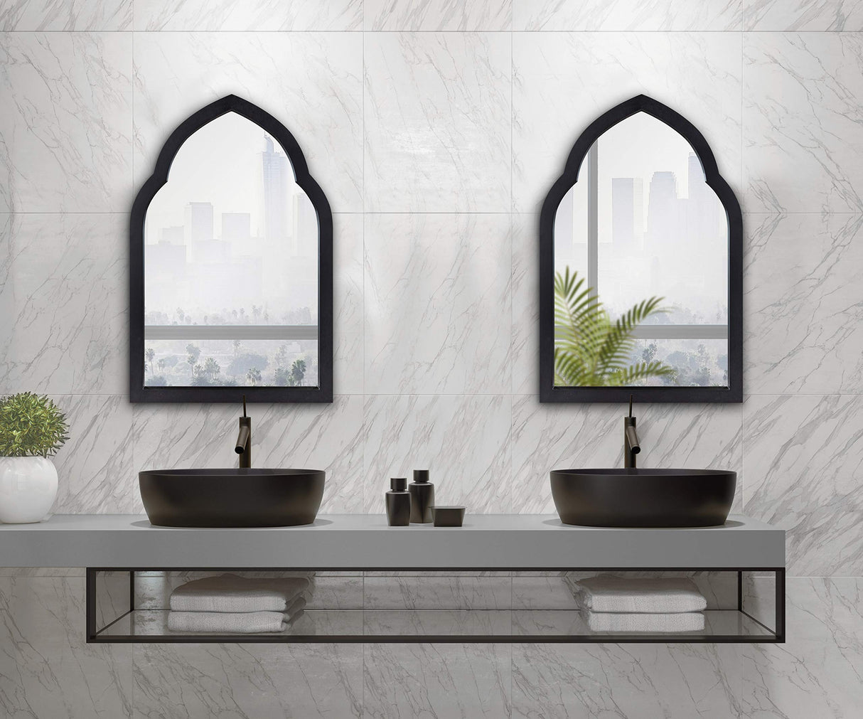 Eileen Glam Arched Wall Mirror, 20 x 30, Black, Sophisticated Bohemian Wall Decor