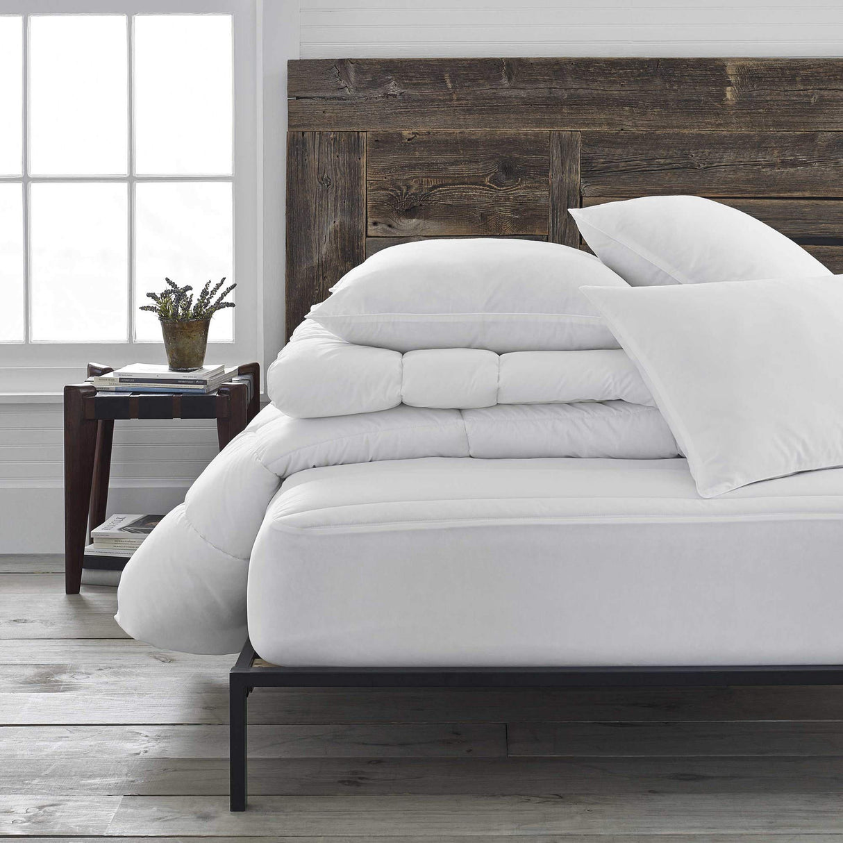 Pure + Simple Twin White Basic Bedding Comforter