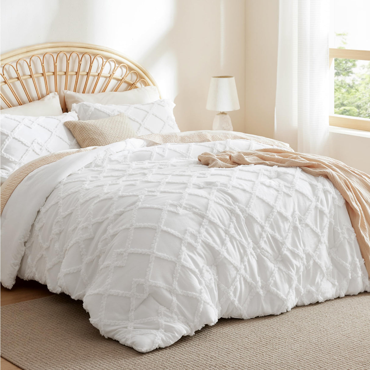 Boho Comforter Set Queen - White Tufted Bedding Comforter Set