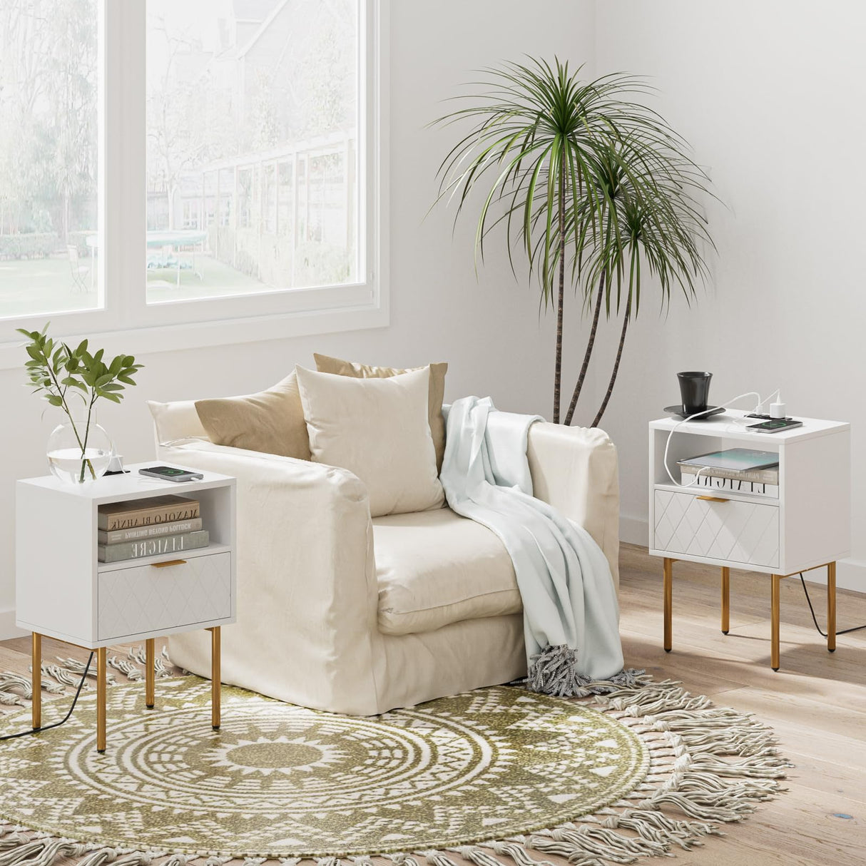 Nightstand with Charging Station,Mid-Century Modern Bedside Table with Storage Drawer