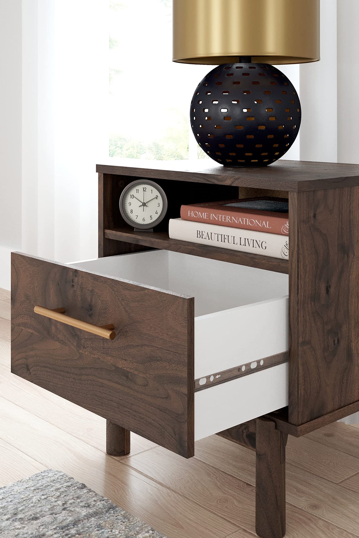 Calverson Modern 1 Drawer Nightstand