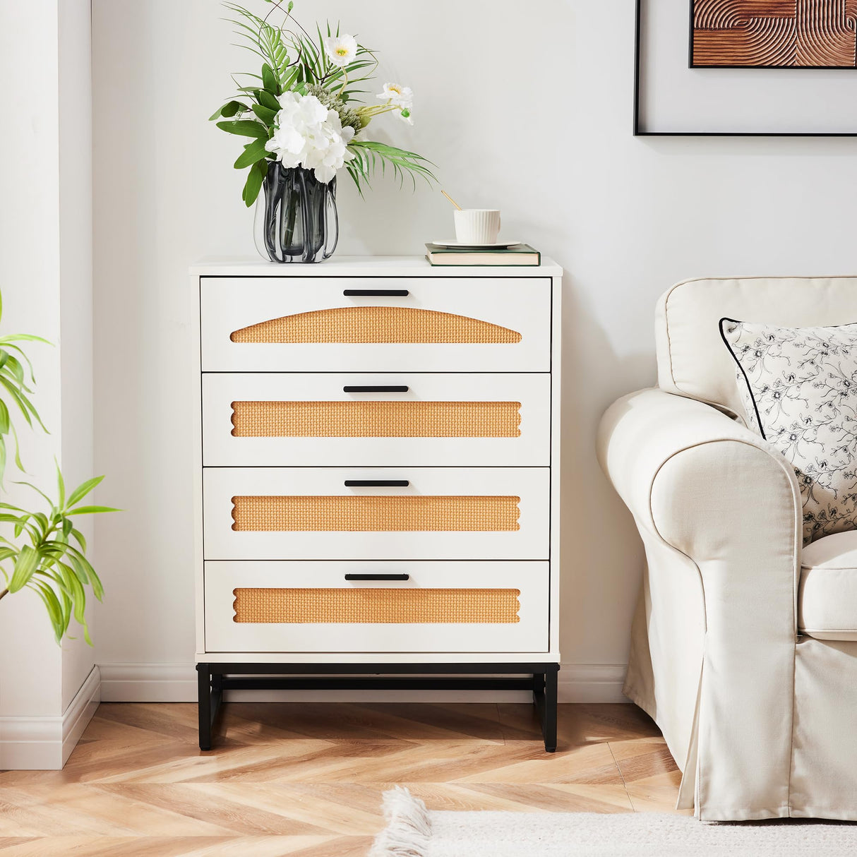 Mericonia 4/5 Drawer Rattan Dresser for Bedroom, Wooden Chest of Dressers, Modern Dresser Chest with Golden Handles for Bedroom,Living Room, Hallway and Entryway