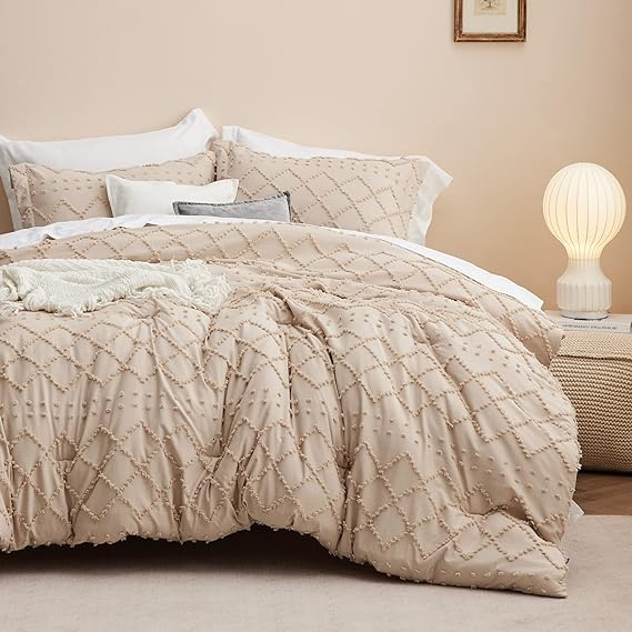 Boho Comforter Set - White Tufted Shabby Chic Bedding Comforter Set