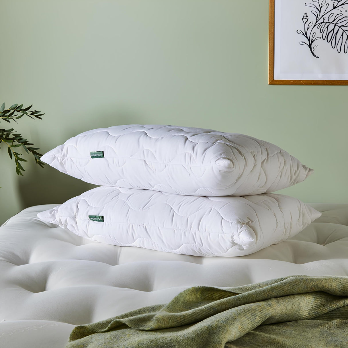 Classic Quilted Wool Pillow (Standard) - 100% British Wool for Natural Sleep