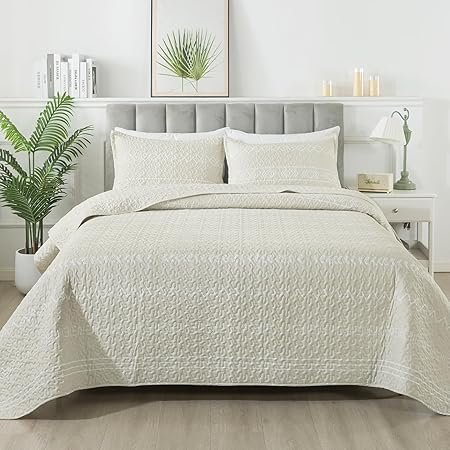 Purple Quilt Set King (106x96 Inch), 3 Pieces(1 Striped Triangle Printed