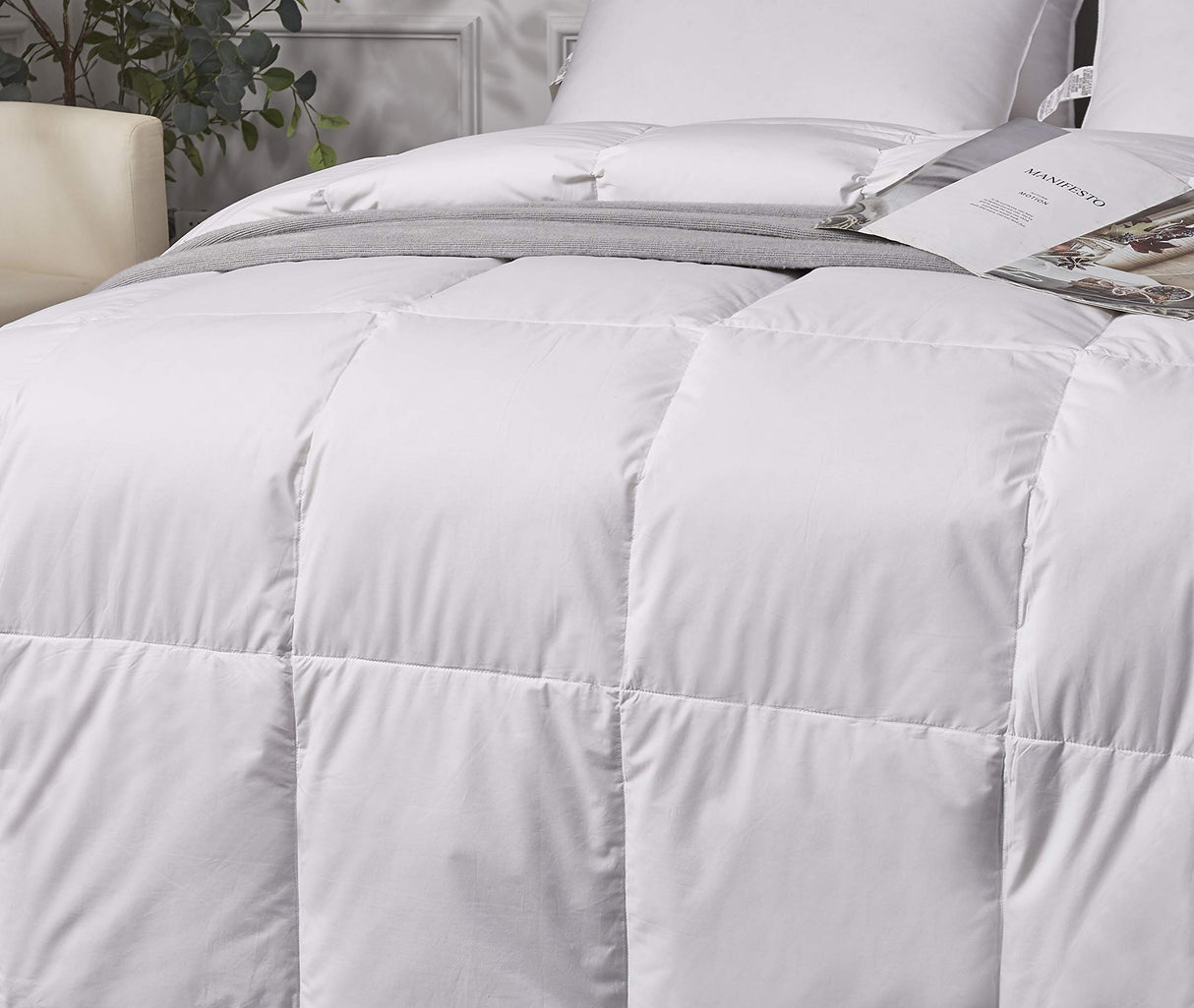 Extra Warmth White Down Fiber Comforters, Full/Queen