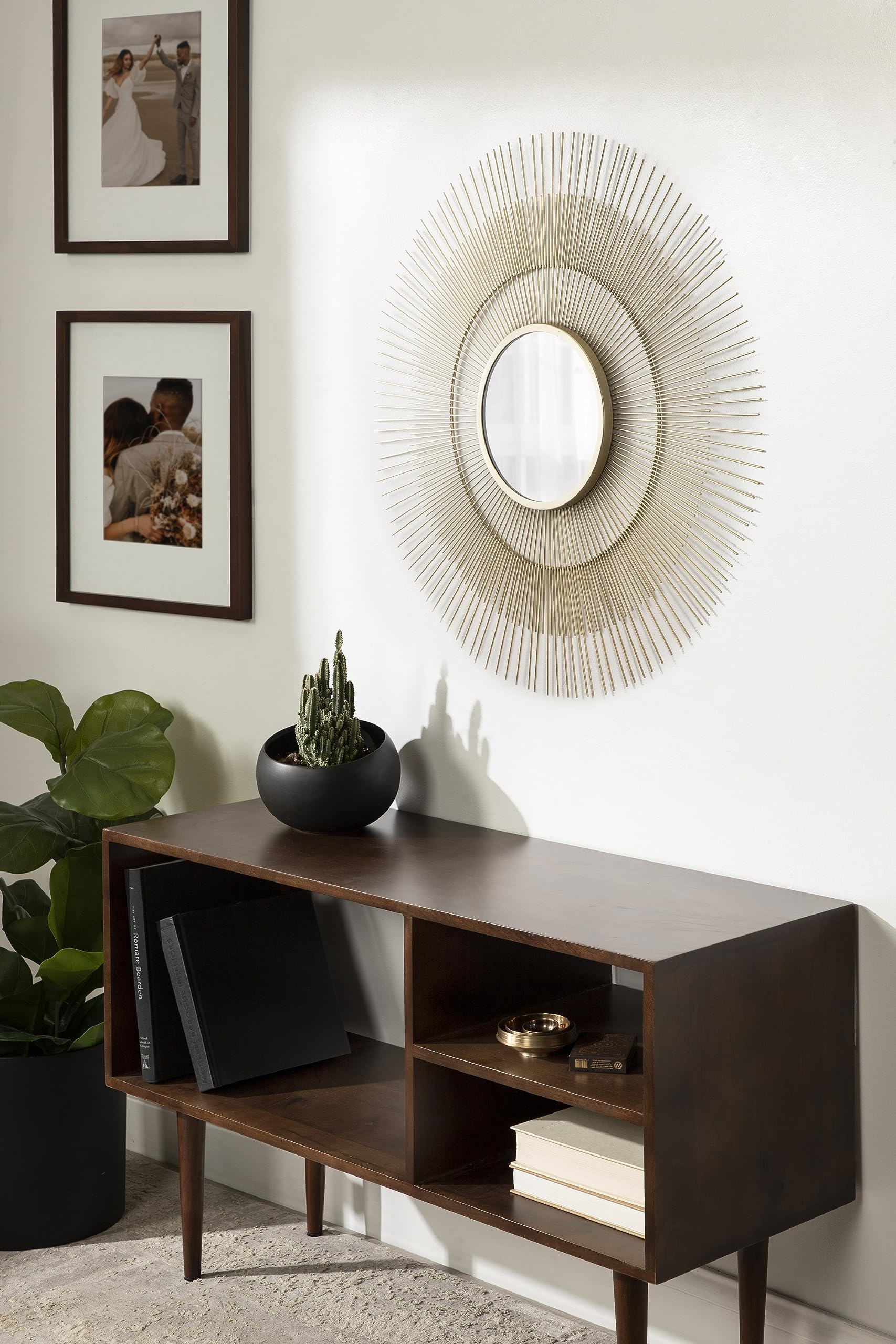 Quillet Mid-Century Round Decorative Wall Mirror, 26 Inch Diameter, Gold