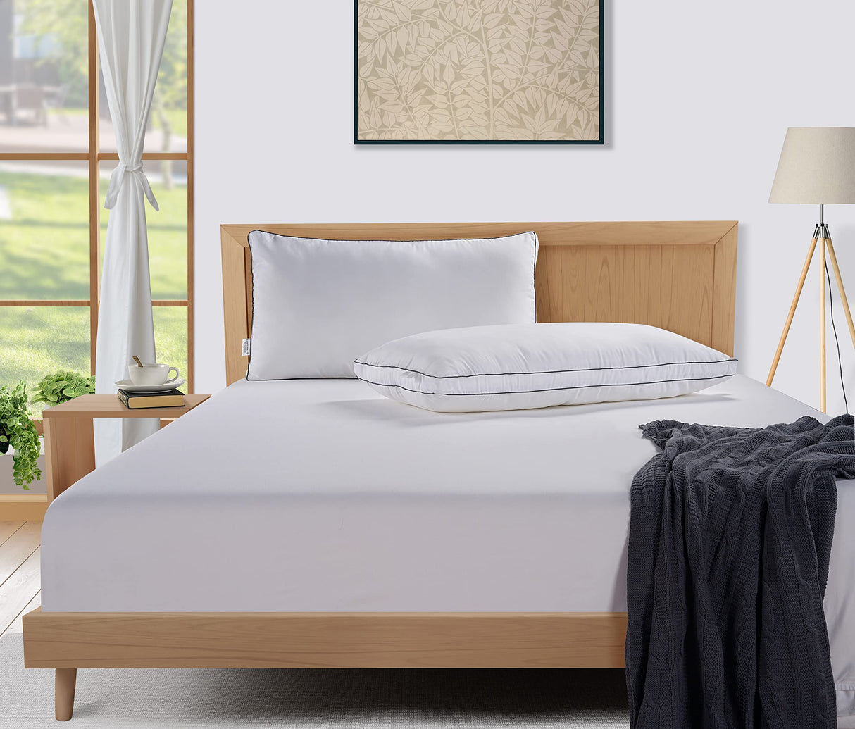 Pillows Standard Size Set of 4 - Soft Gusseted Bed Pillow