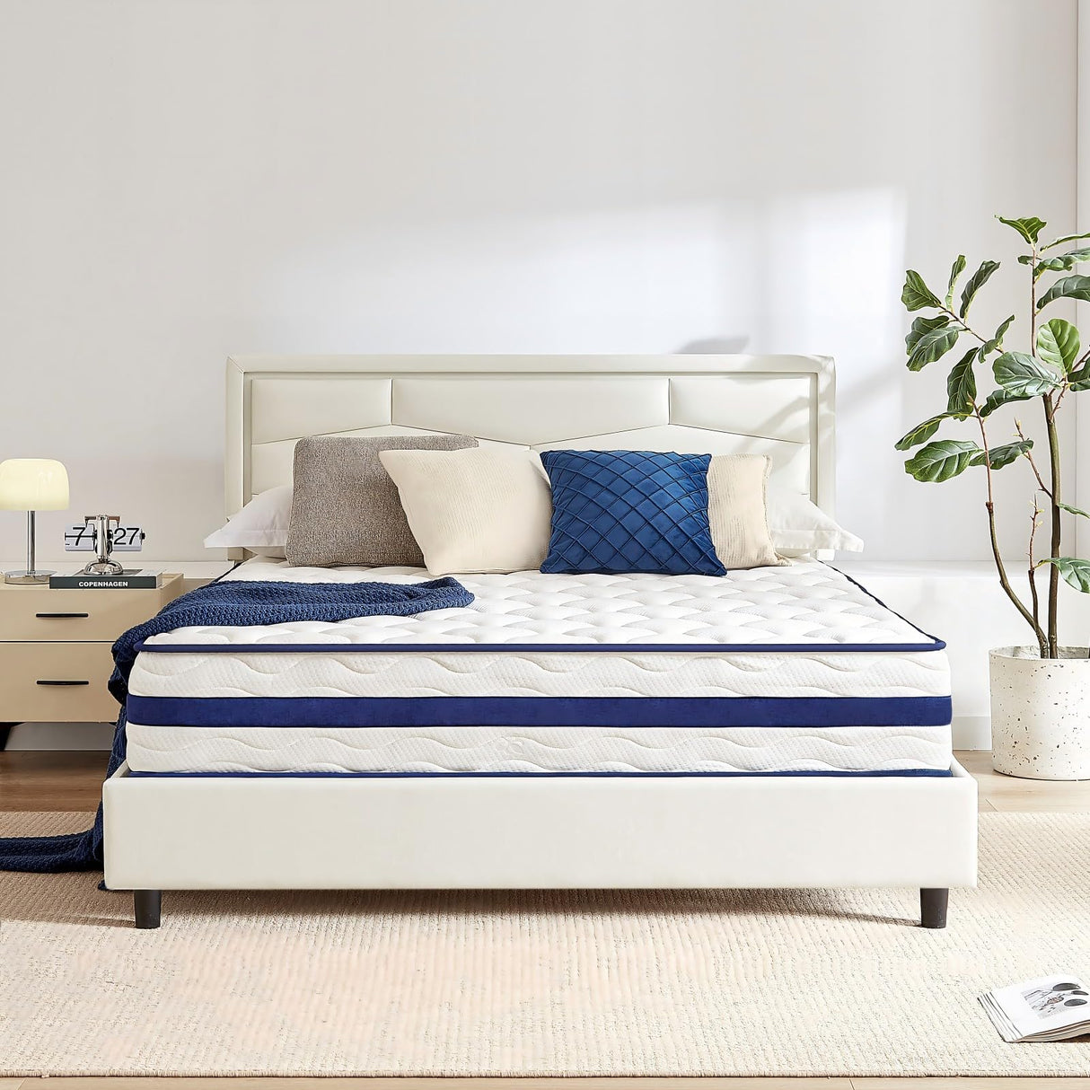 Queen Mattress, Motion Isolation, 10 Inch Gel Memory Foam Hybrid Mattress in a Box