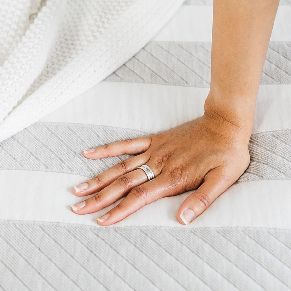 Original Hybrid 11" Mattress, Full, Premium Cooling Foam