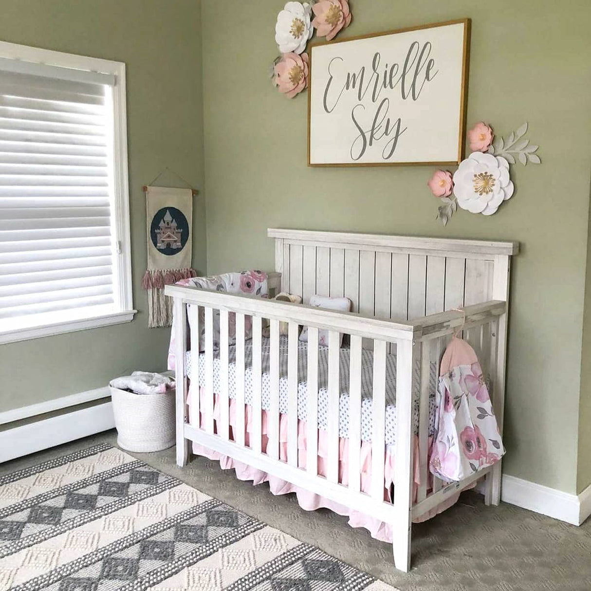 Wood 4-in-1 Convertible Crib in Pebble Grey, Greenguard Gold Certified, JPMA Certified, 3 Mattress Height Settings, Built of New Zealand Pinewood