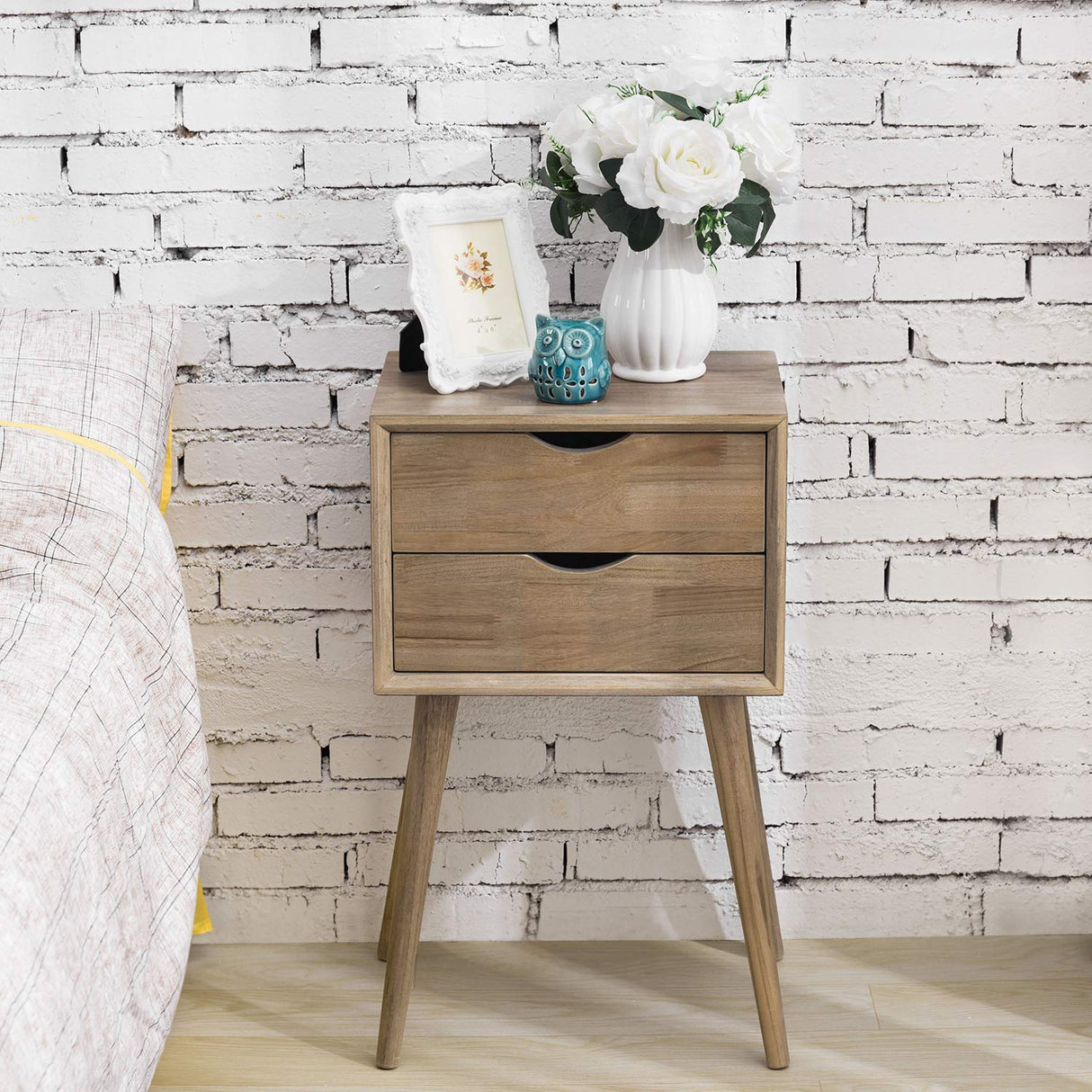 Solid Brown Wood Mid Century Modern Nightstand Side Table End Table with 2 Pull Out