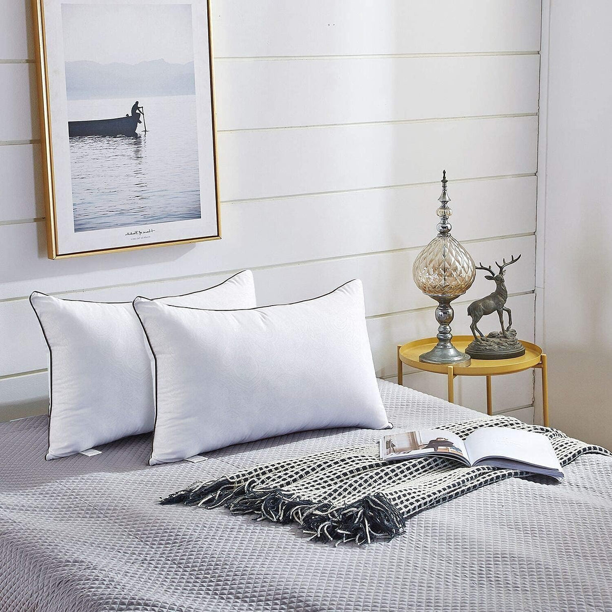 Pillows Queen Size Set of 4 for Sleeping, Soft and Supportive Bed Pillow