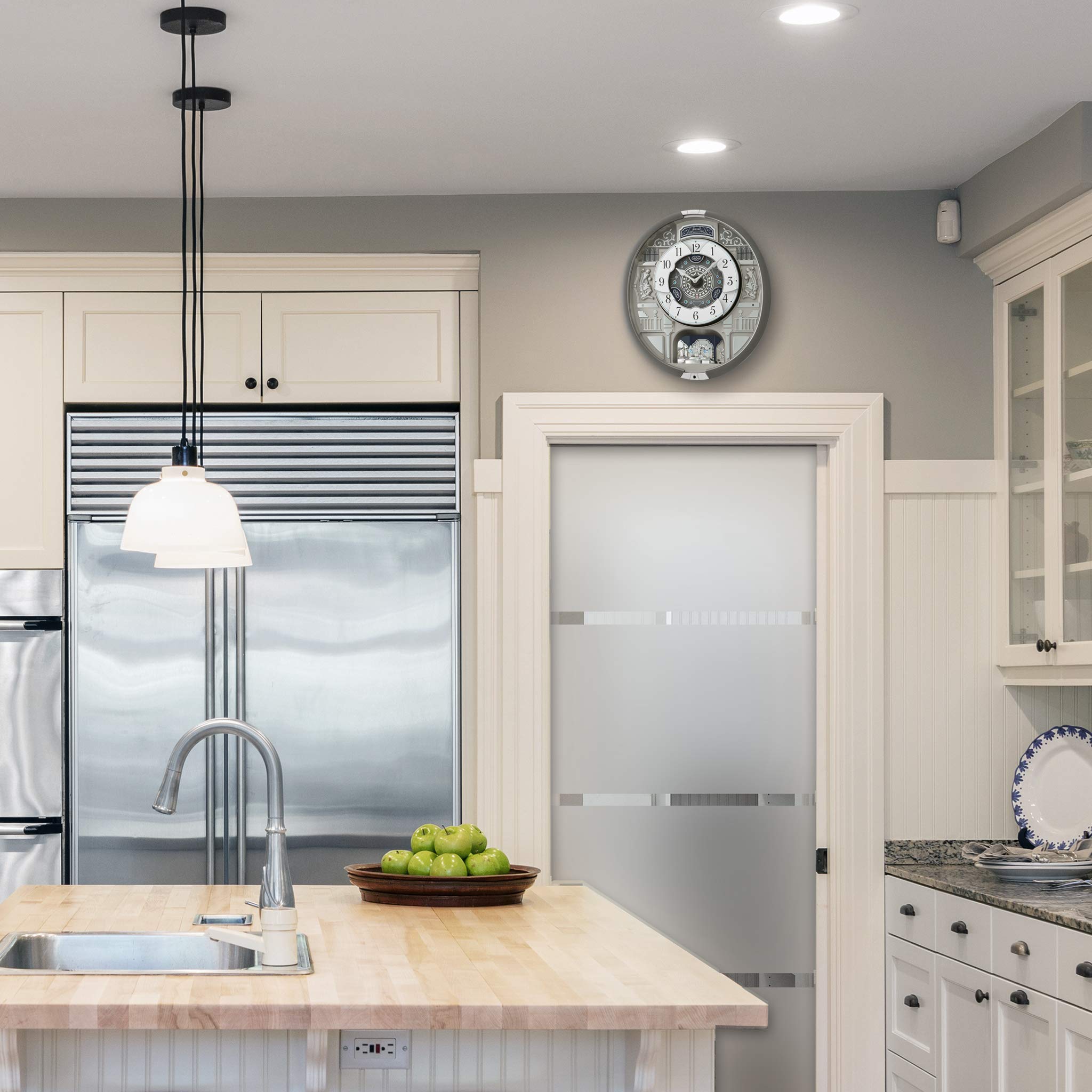 Melodies in Motion Wall Clock, Musical Motifs