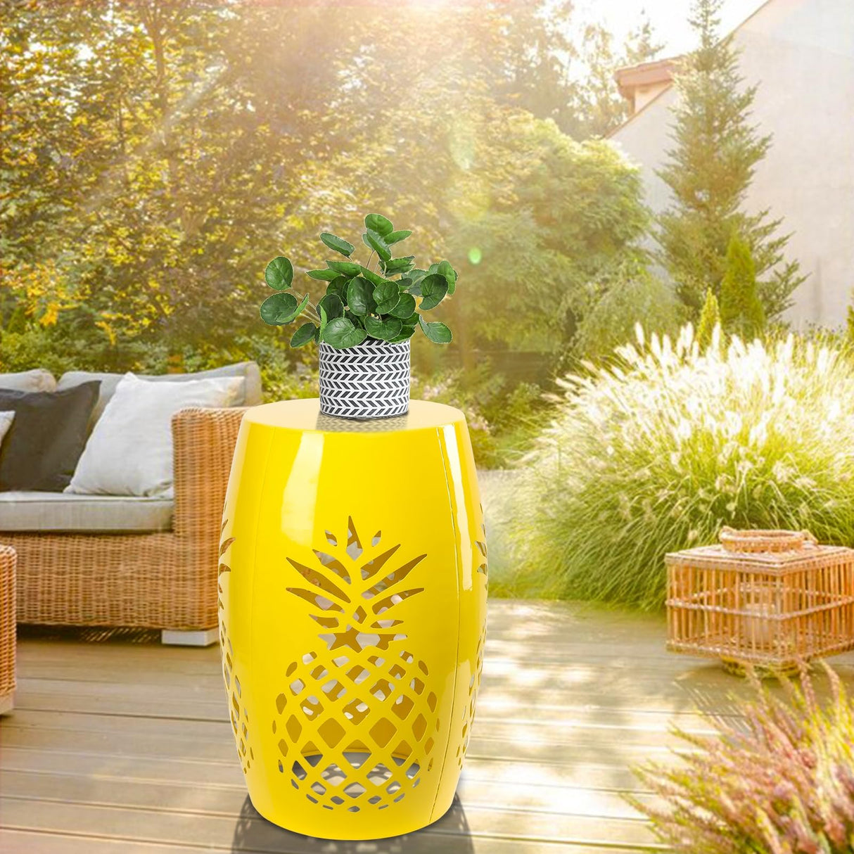 Outdoor Lace Cut Iron Side Table,Patio Garden Stool Coffee End Table Nightstand