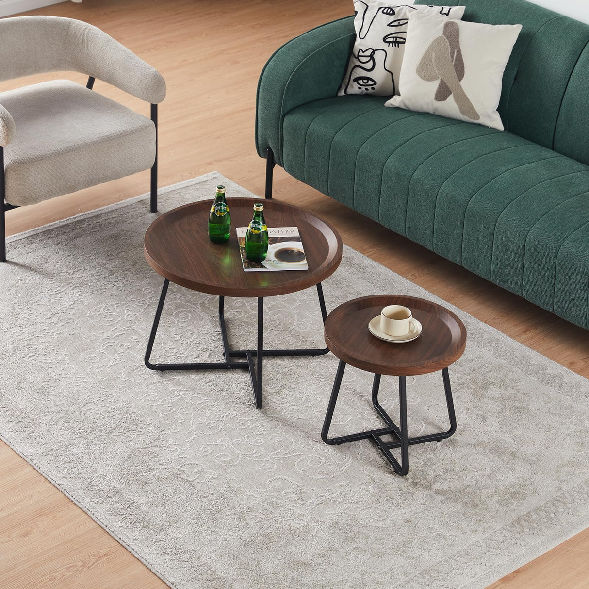 Round Coffee Table Set of 2, Nesting Walnut Coffee Table with Metal Legs