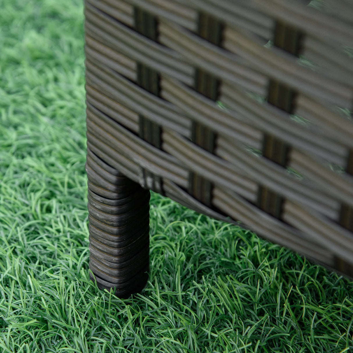 Outsunny Wicker Chaise Lounge, 4 Position Adjustable Backrest and Cushions Outdoor Lounge Chair PE Rattan Sun Lounger for Poolside, Balcony or Garden, Beige