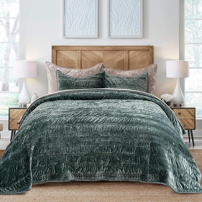 Luxury Ruched Velvet Quilt King Size, Ultra Soft Bedspread Coverlet Set