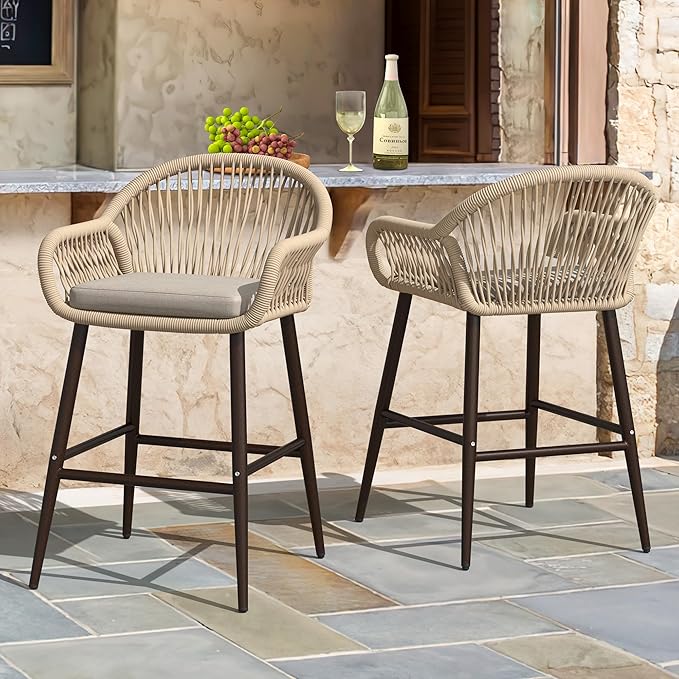 Outdoor Bar Stools Set of 4, 26.8" H Rattan Outdoor Counter Height Bar Stools