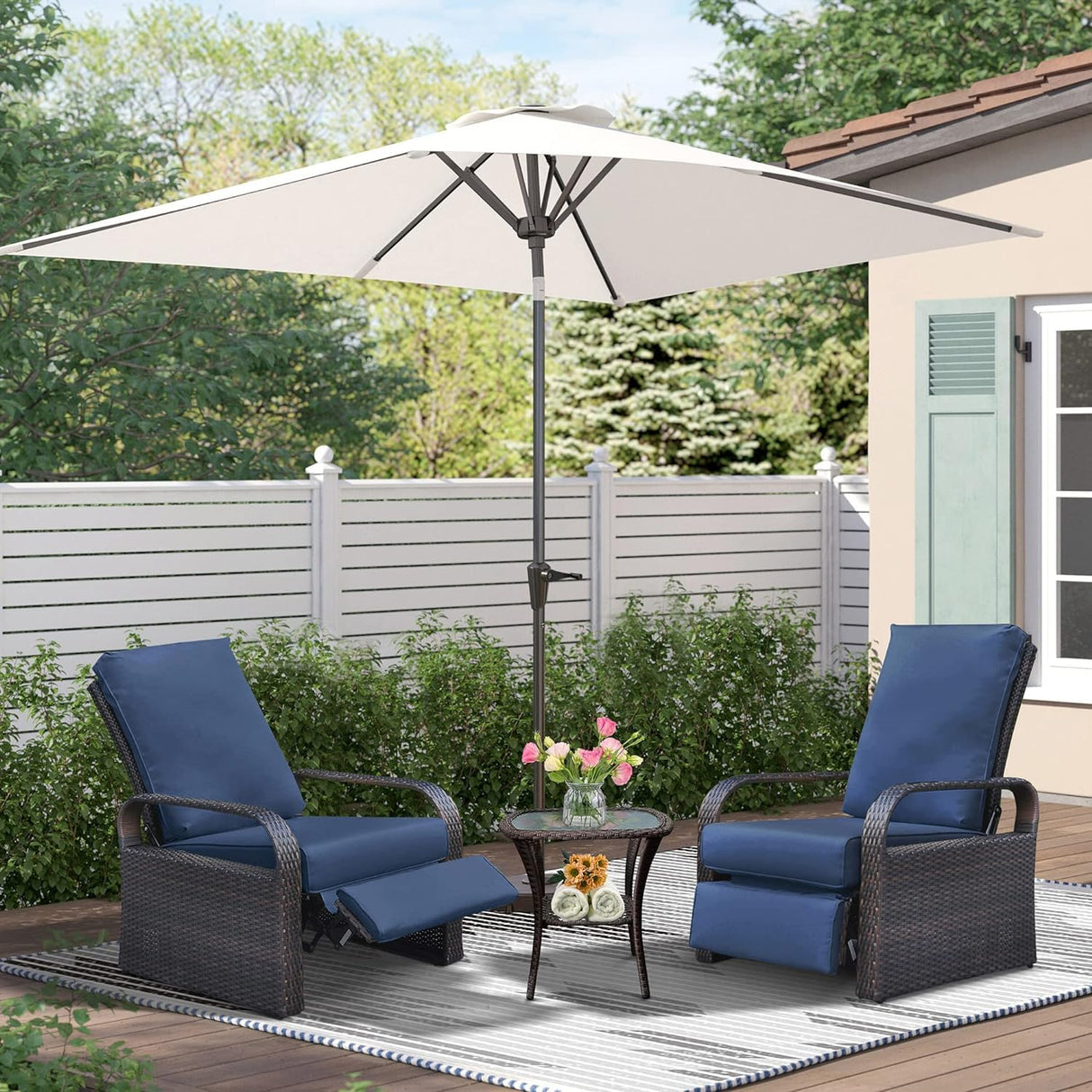 Outdoor Side Table, Indoor Outdoor Tempered Glass Top Wicker Coffee Bistro Table