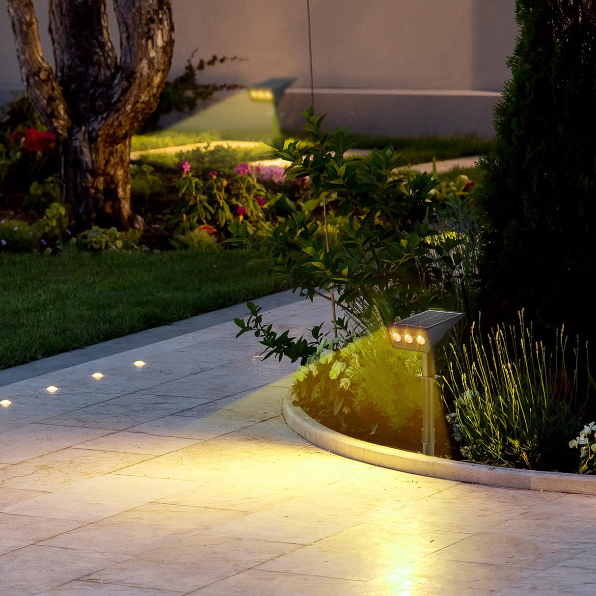 Solar Spot Lights Outdoor, 4 Pack Solar Landscape Spotlights 3 Lighting Modes