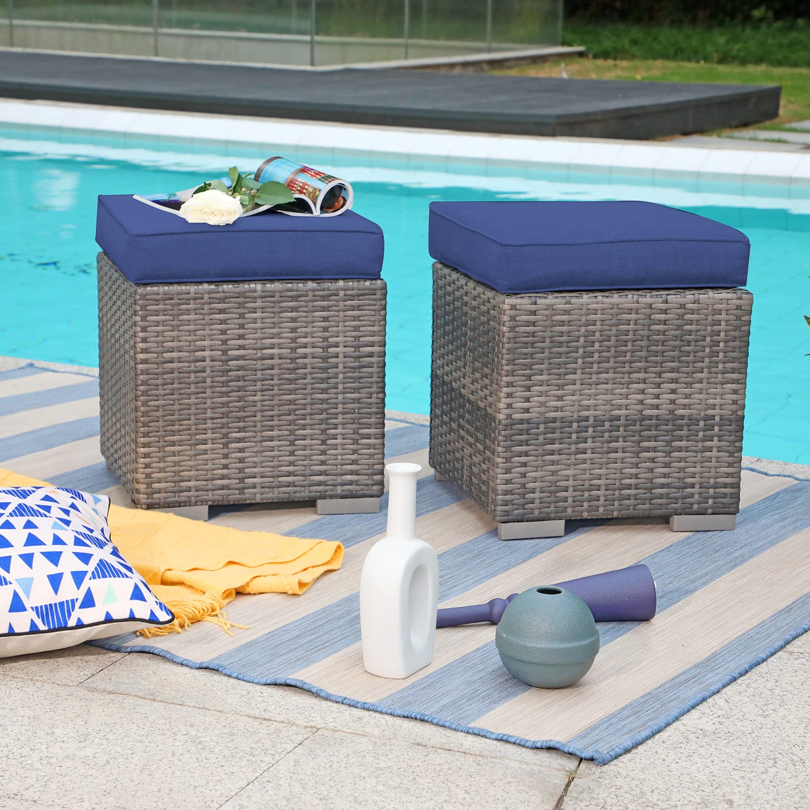 2 Pieces Assembled Outdoor Patio Ottoman, Indoor Outdoor All-Weather Grey Wicker