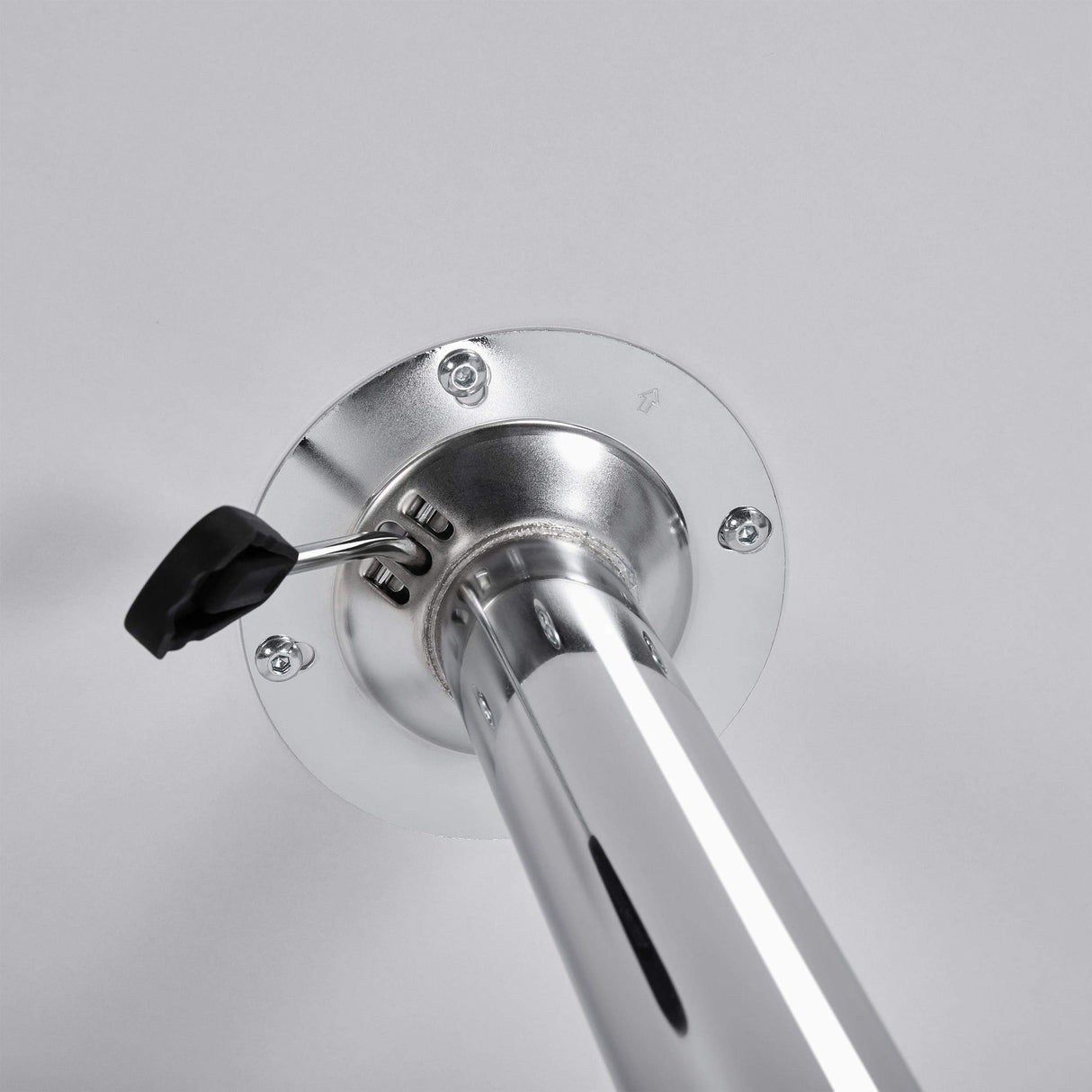 Height Adjustable Round Pub Table Counter Bar MDF Top Table 360 Degree Swivel