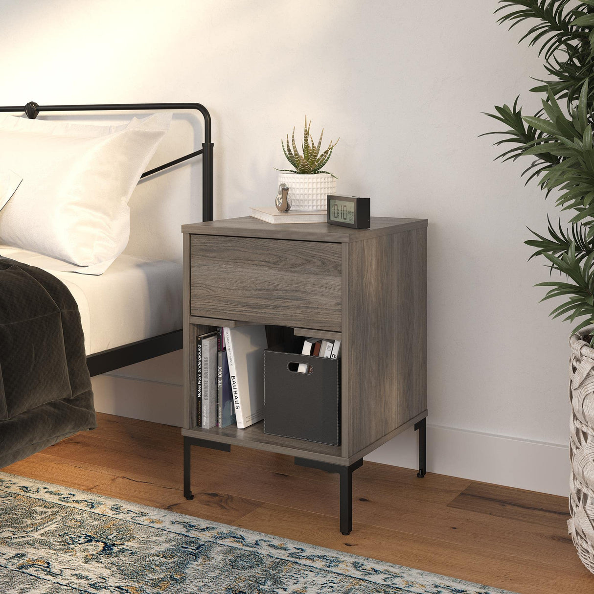 Rolland Nightstand, Weathered Oak