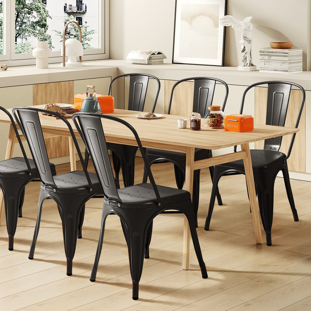 Metal Dining Chair Indoor-Outdoor Use Stackable Classic Trattoria Chair Chic Dining