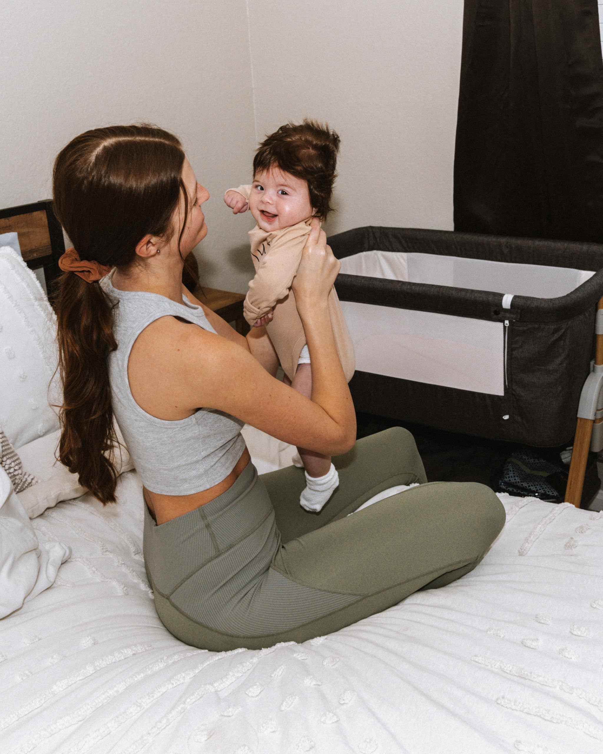 Cuddly Bassinet, 3 in 1 Baby Bassinet Bedside Sleeper, Bedside Crib with Mattress