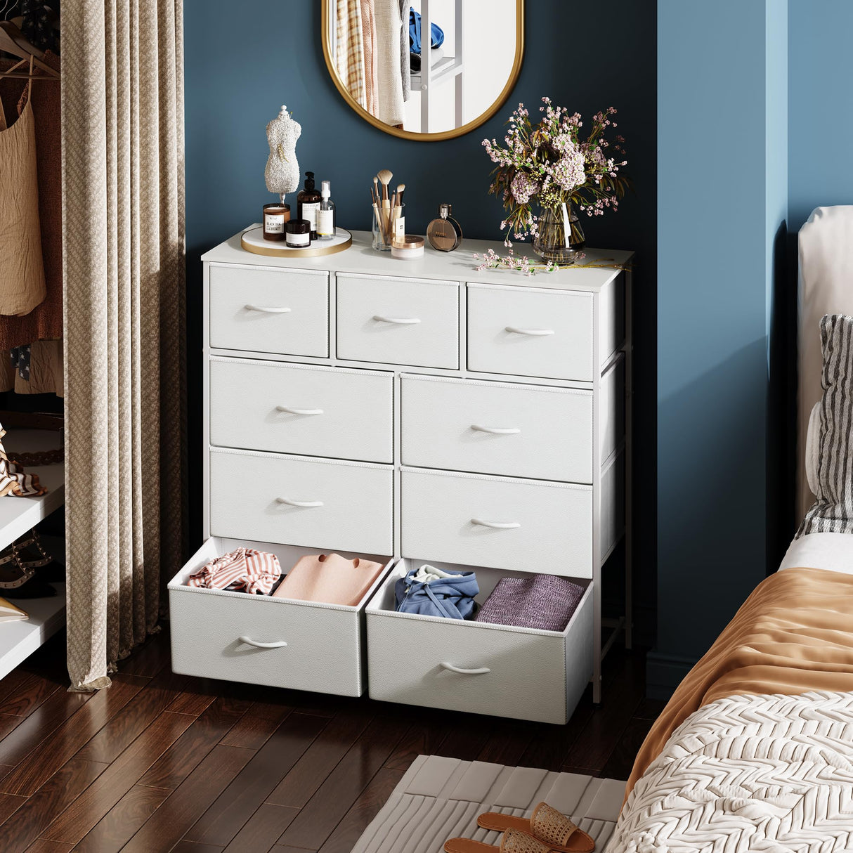 Dresser for Bedroom with 9 Drawers, Tall Fabric Chest of Drawers Storage Organizer
