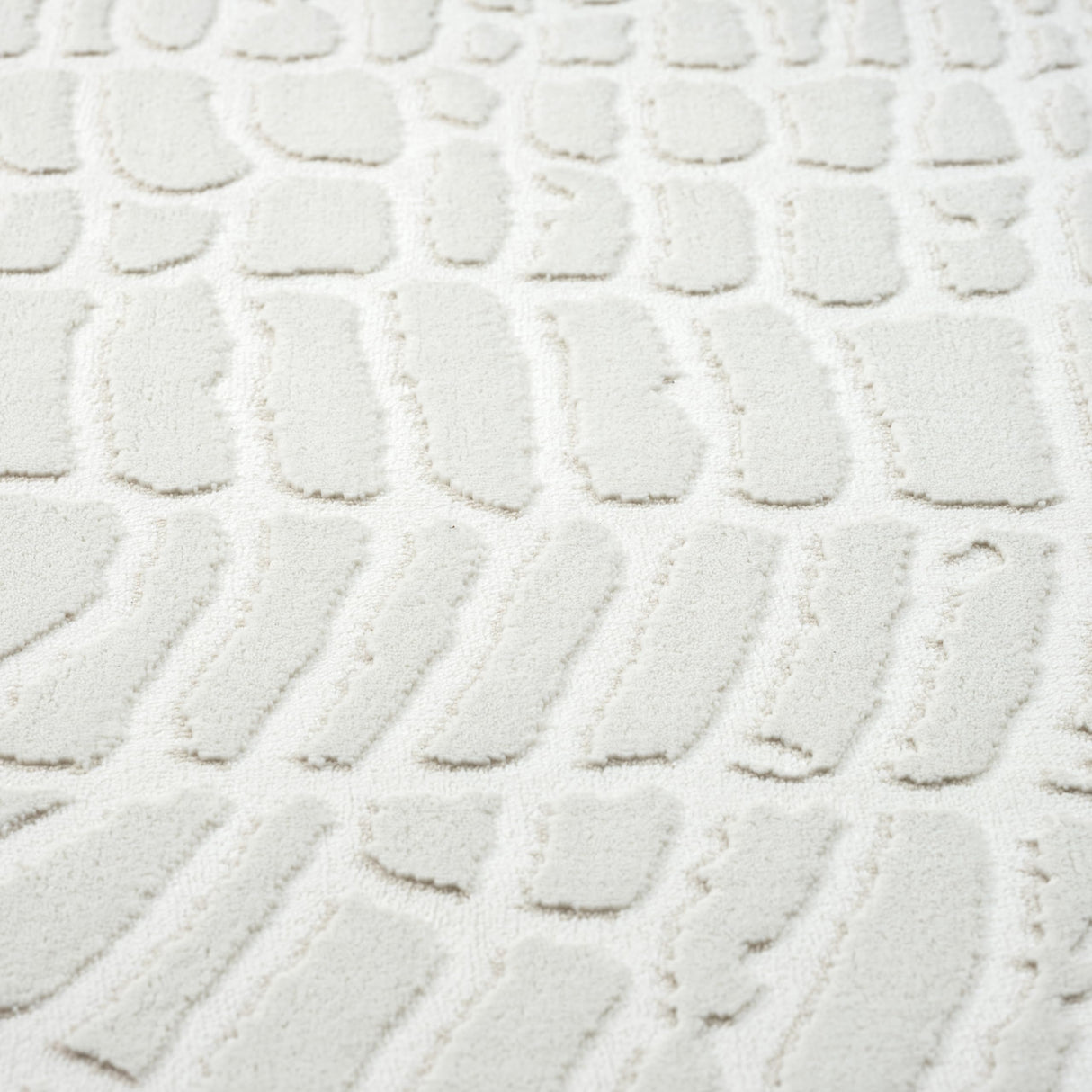 Cream Pebble Pattern Area Rug 8x10 - Durable Easy-Clean Living Room Bedroom Rug