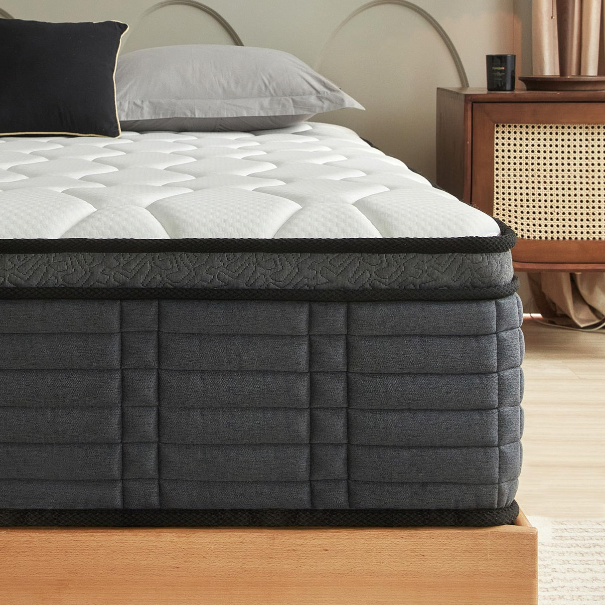 Twin 10 Inch Hybrid Mattress in a Box