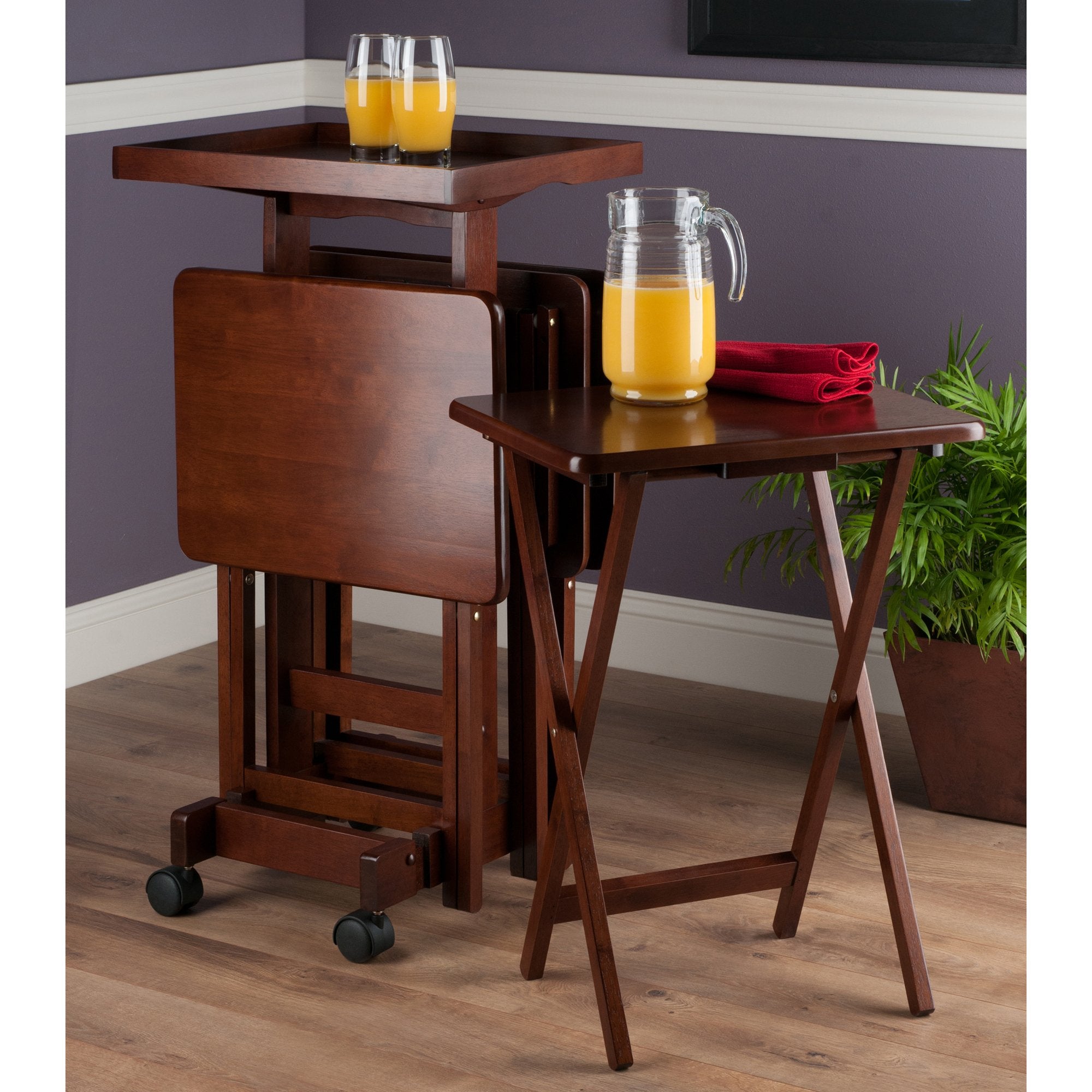 Isabelle Snack table, Walnut 19.69x15.91x36.22