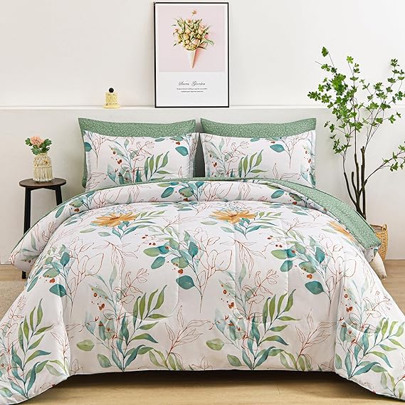 7 Pieces Floral Reversible Bed in a Bag Gold and Blue Leaves Bedding Set