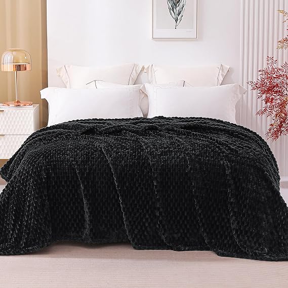 90x104 Inches 3D Clouds Stylish Jacquard Velvet Plush