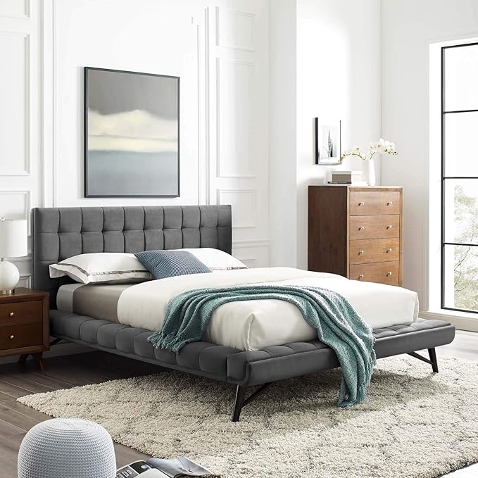 Biscuit Tufted Performance Velvet Queen Platform Bed in Teal