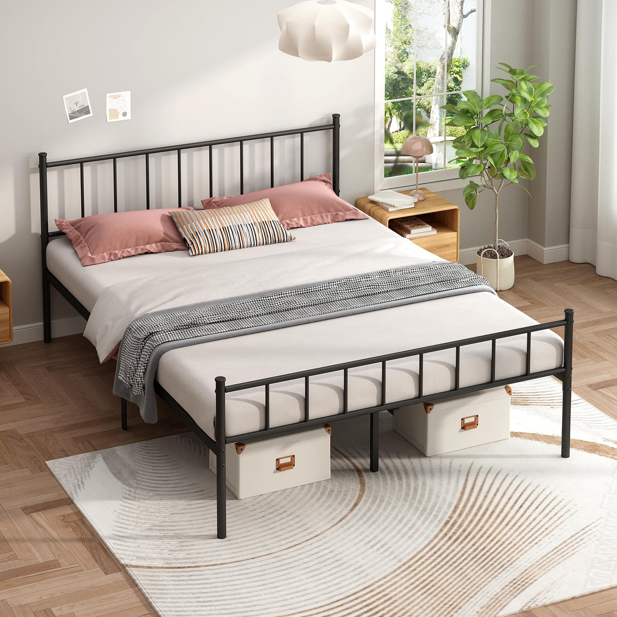 Queen Size Platform Bed Frame - Black Metal Bed Frame Heavy Duty Base
