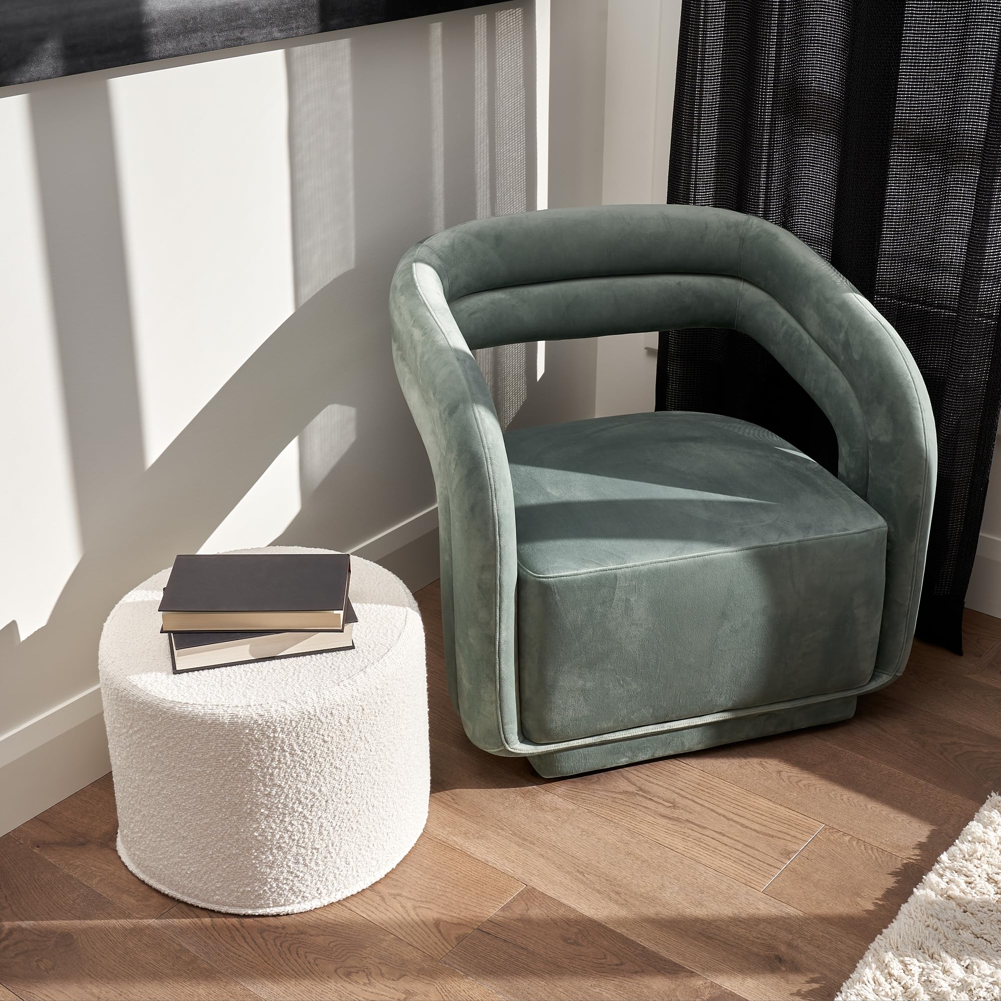 Beautiful Boucle Pouf Ottoman and Foot Rest - Elevate Your Living Room Decor