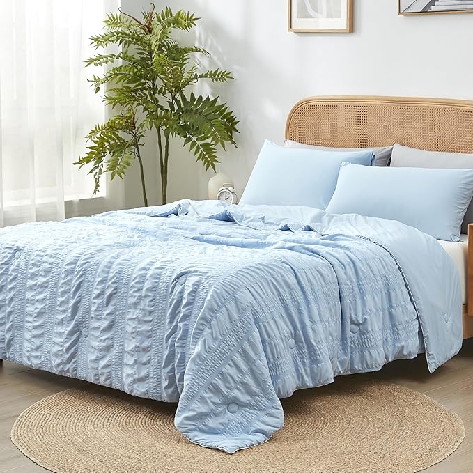 Seersucker Cooling Comforter Queen Size, Q-Max 0.6 Reversible Lightweight Cooling