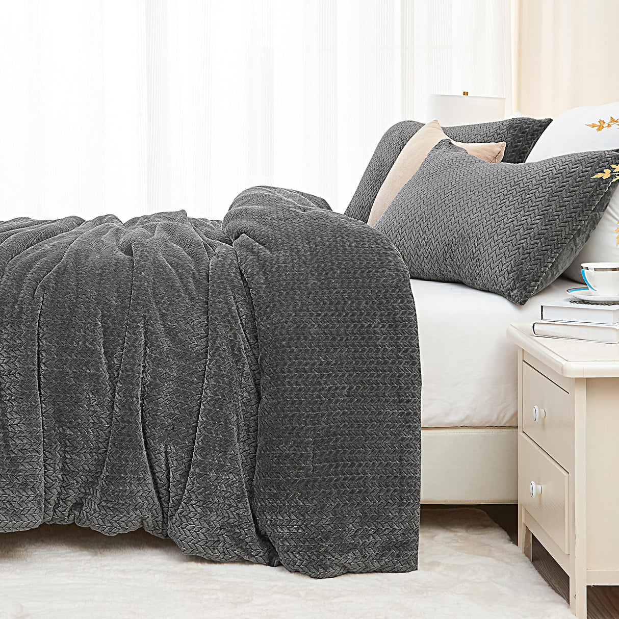 Fluffy Comforter Set - Furry Leaves Pattern Faux Fur Bed Set, Winter Ultra Soft Fuzzy