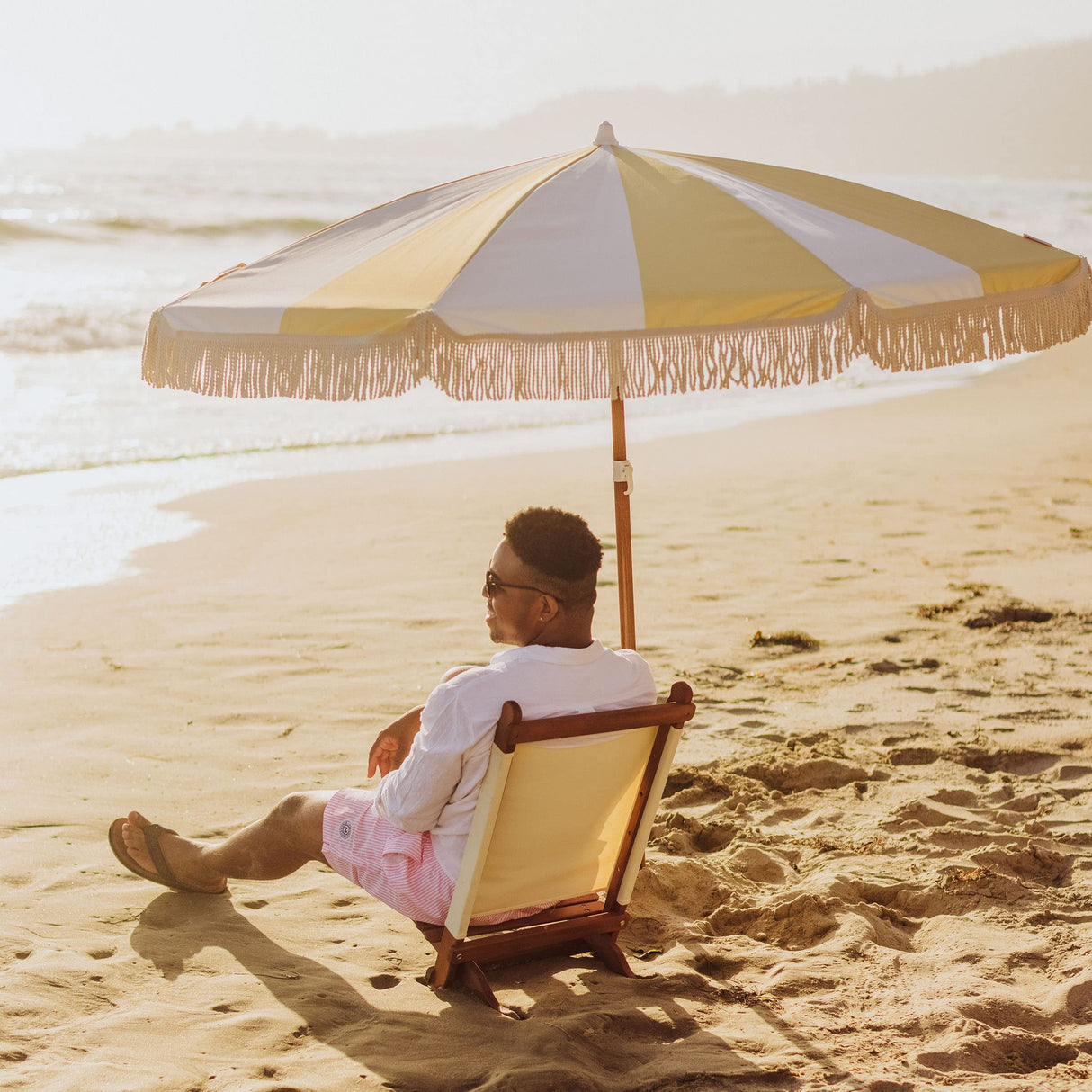 Summerland 6.5 Feet Beach Umbrella with Fringe - Outdoor Umbrella - UV50+ Sun