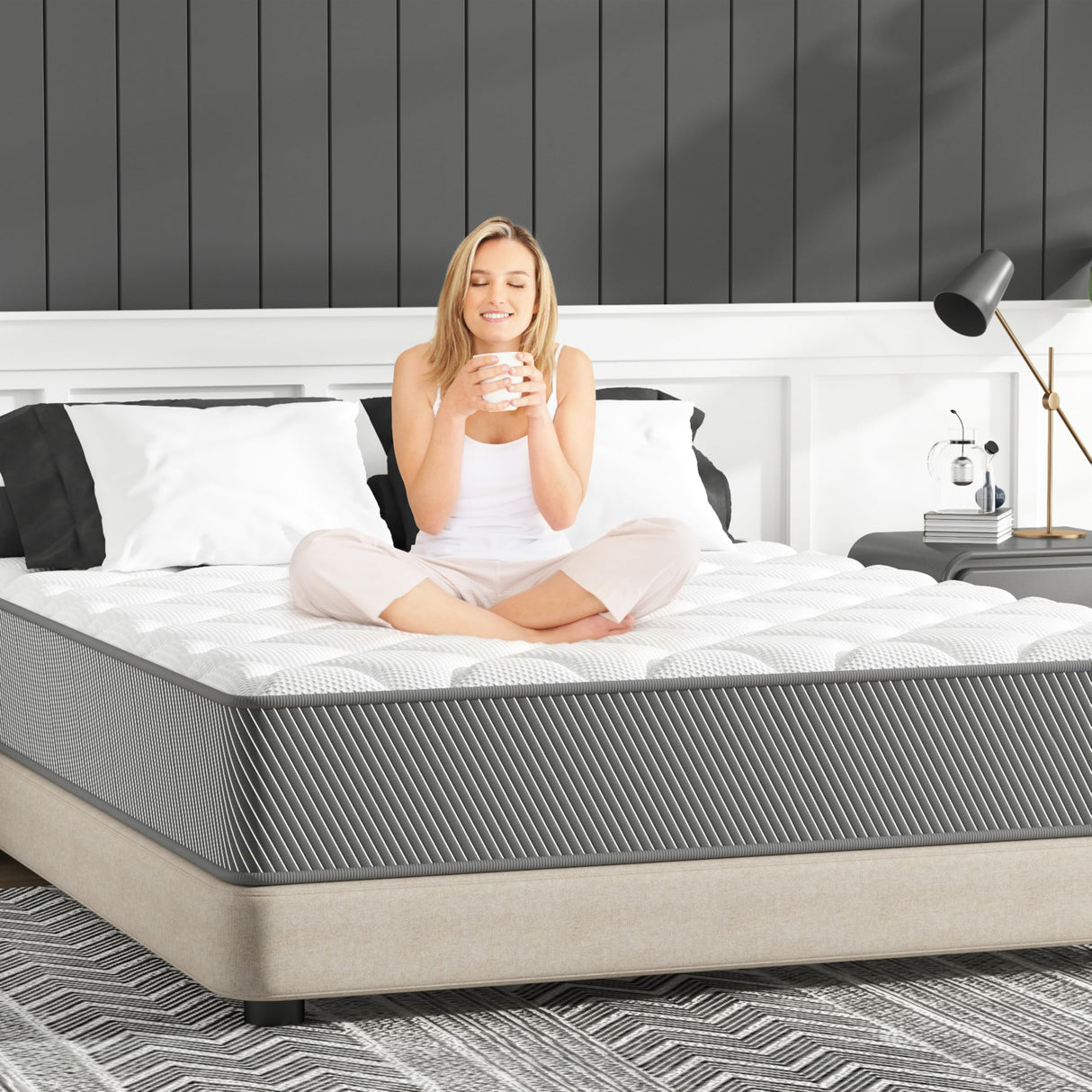 Queen Mattress 12 Inch Hybrid Mattress in a Box with Gel Memory Foam