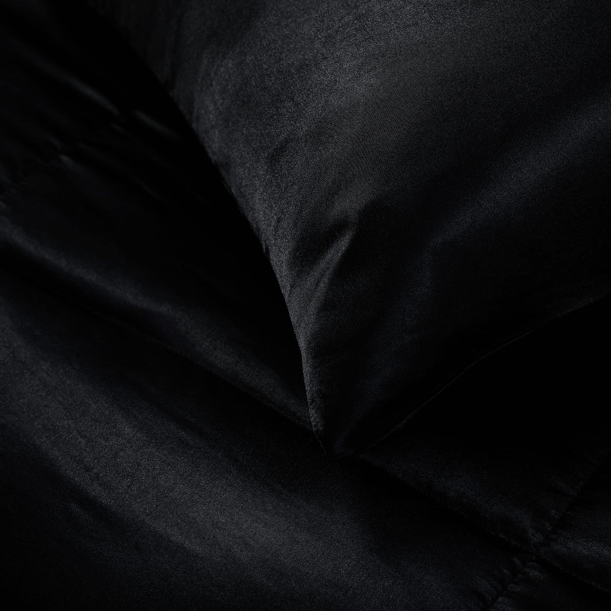 3-Piece Reversible Queen Size Silky Comforter Set/Bedding Set, Luxury Soft Satin