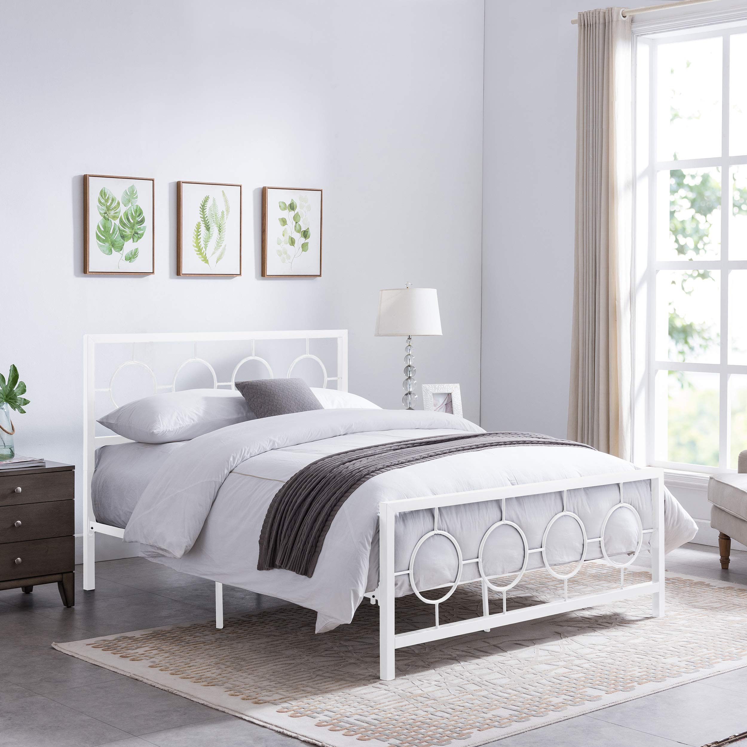 Doris Queen-Size Geometric Platform Bed Frame