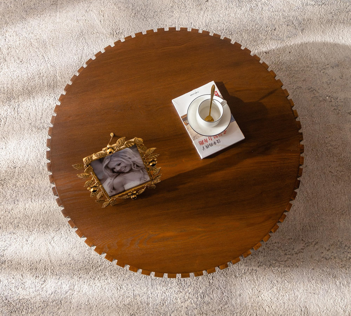 Round Wood Coffee Table, Handcraft Drum Tea Table Center Table for Living Room, Modern Circle Wooden Cocktail Table for Small Space, Easy Assembly