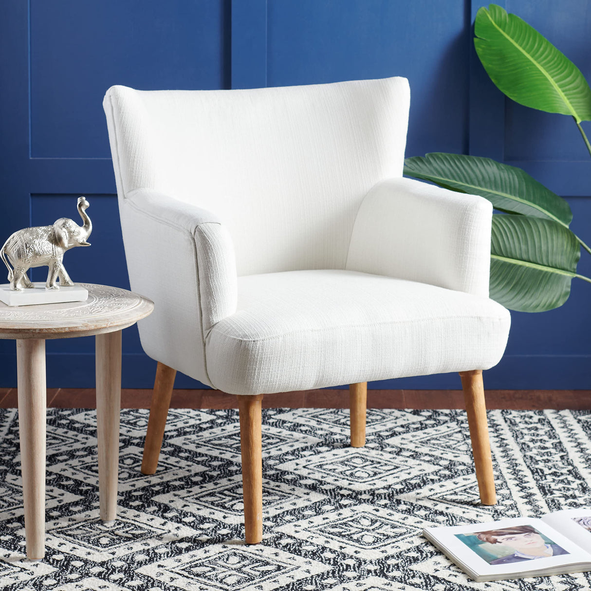 Collection Delfino White/Natural Accent Chair